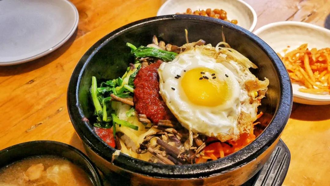 哎呀妈呀思密达，这座边境小城让我成功穿越