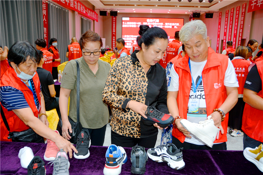 娴寸伀鍑ゅ嚢缇藉寲閲嶇敓,娴寸伀鍑ゅ嚢