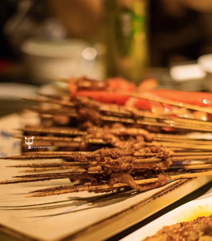 自贡真的是又好吃又很辣的地方吗,自贡有什么好吃的地方