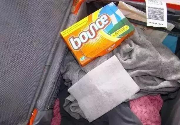 怎么用旅行箱密码锁,有没有让行李箱直接解锁的方法