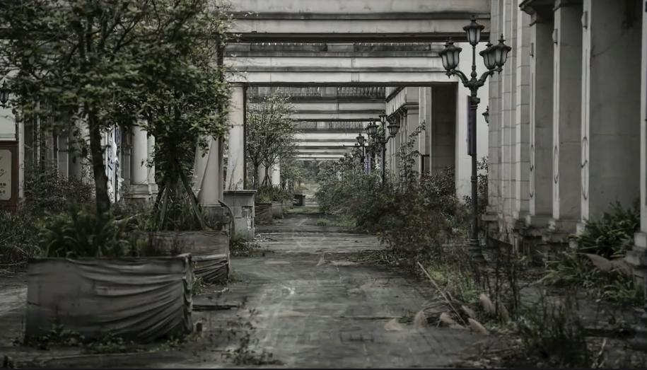 和重庆奥特莱斯一样的建筑,重庆废弃建筑探秘