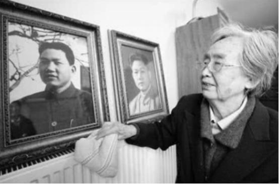 1950年高层贪官建小二楼,惹毛主席震怒,毛主席:拉出去枪毙