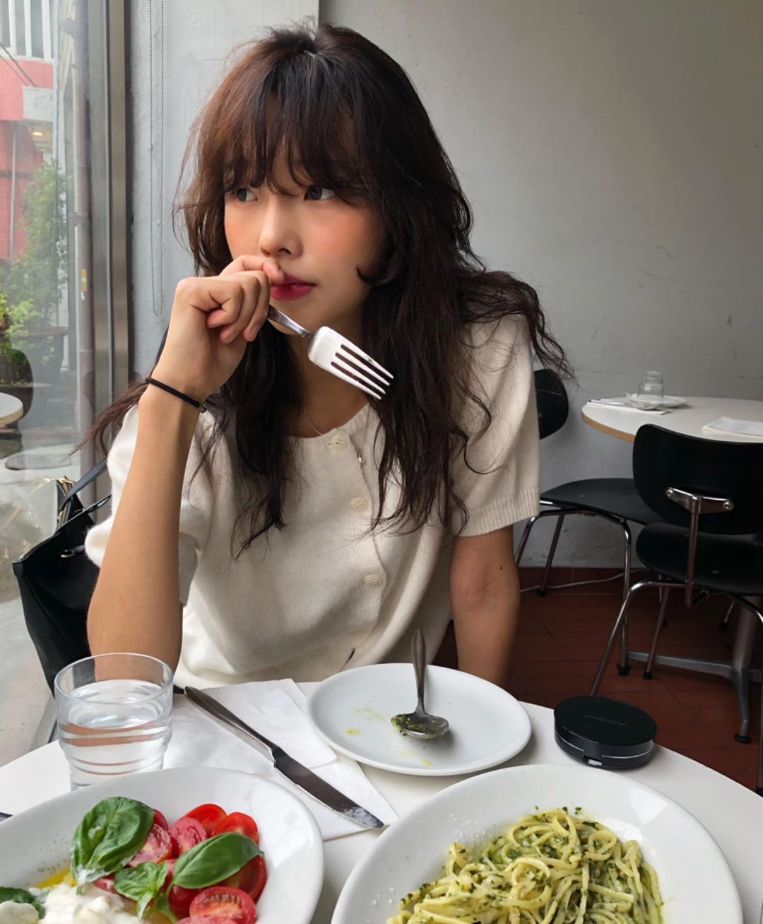 韩式减龄蓬松烫中短发羊毛卷,法式烫中短发羊毛卷