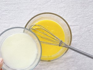 一碗糯米粉一个芒果,一碗糯米粉一个紫薯