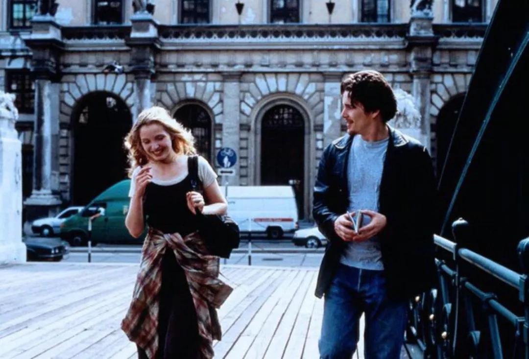 用了十几款约炮软件后，我发现女人更想恋爱，男人却只想*爱做**