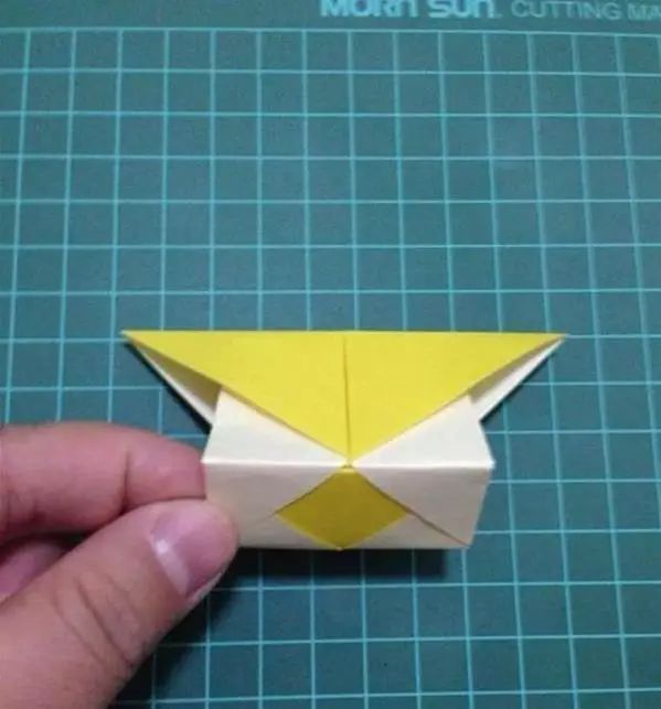 快过年啦！一起做些小灯笼迎接新年吧~