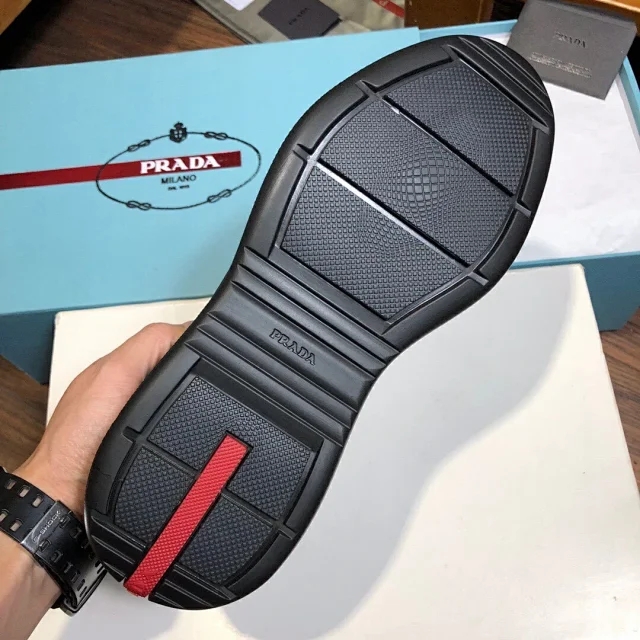 致敬普拉达,致敬科比签名版跑车