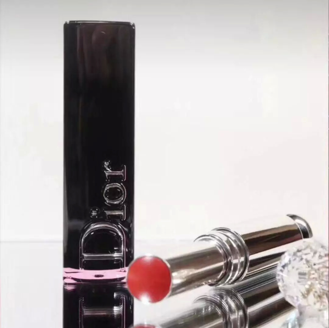 适合16岁女生的大牌口红,选对口红做个精致的猪猪女孩