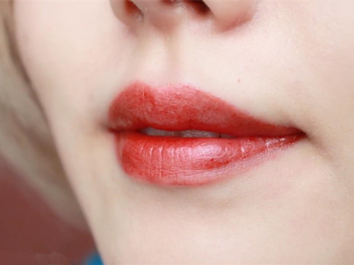 2021圣诞必买口红色号,这几款圣诞限定口红简直美到爆