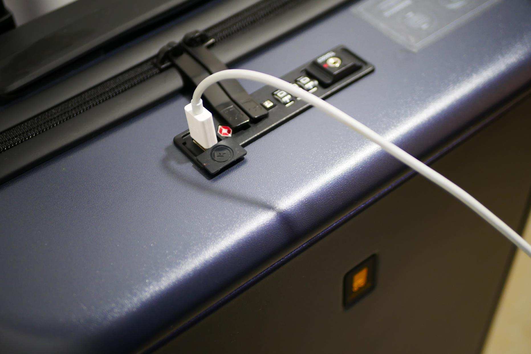 地平线8号行李箱vs小米拉杆箱,地平线8号行李箱和小米90分行李箱