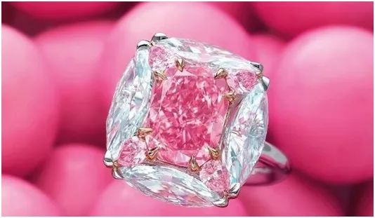 彩钻里的宇宙......