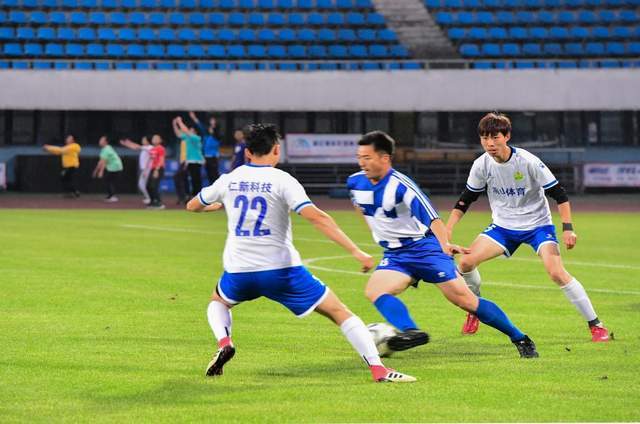 都江堰星耀杯足球,2024都江堰社区体育公开赛