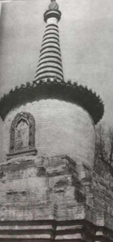 乃莫齐召小学,呼和浩特察素齐召