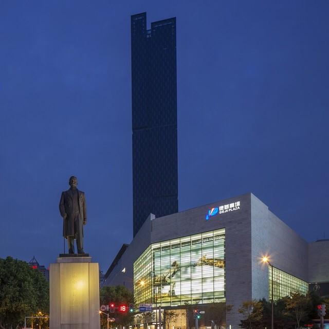 薇娅创业艰辛不是为了钱,薇娅白手起家