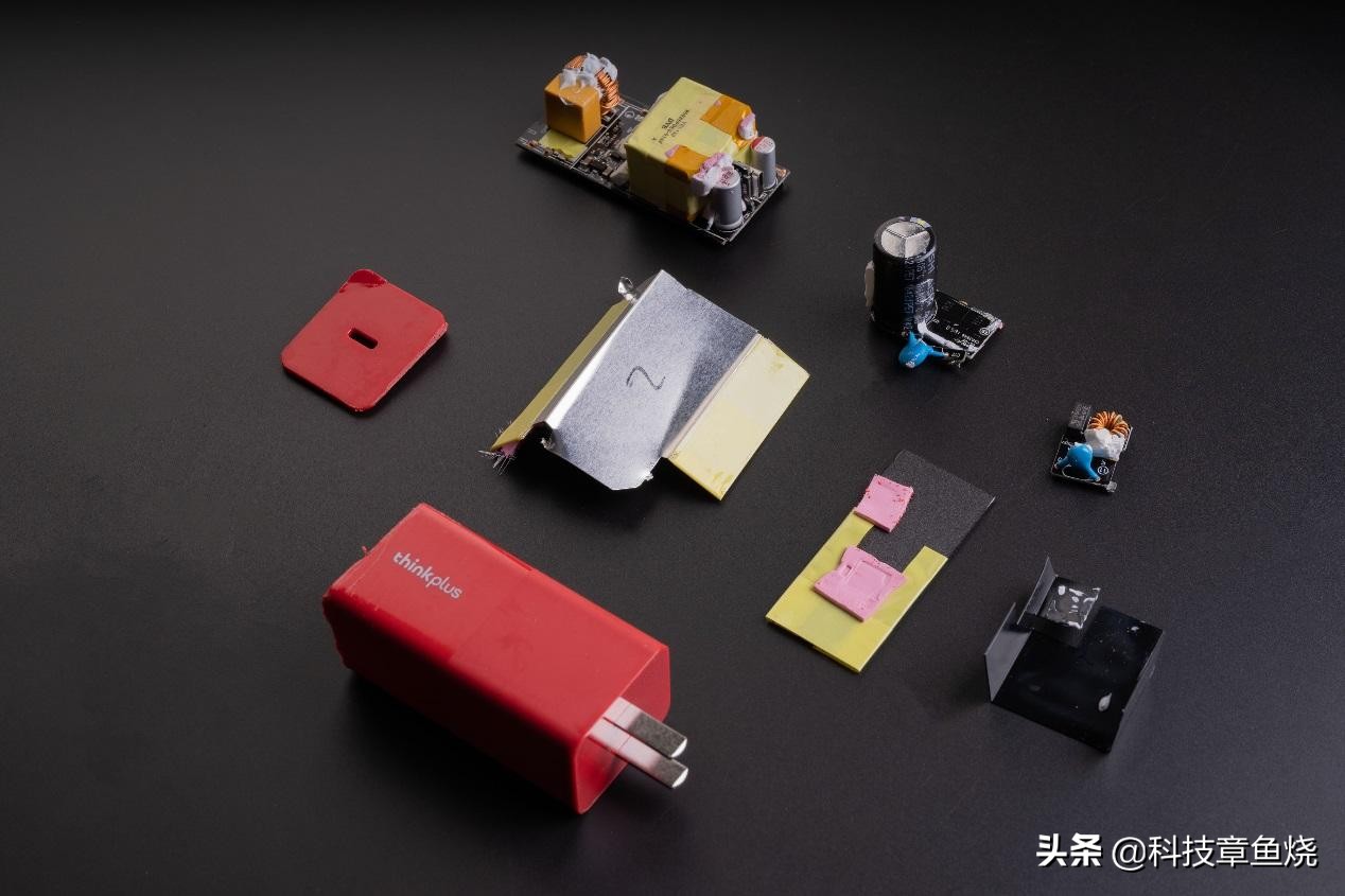 全新一代thinkplus口红电源,thinkplus口红电源黑色参数