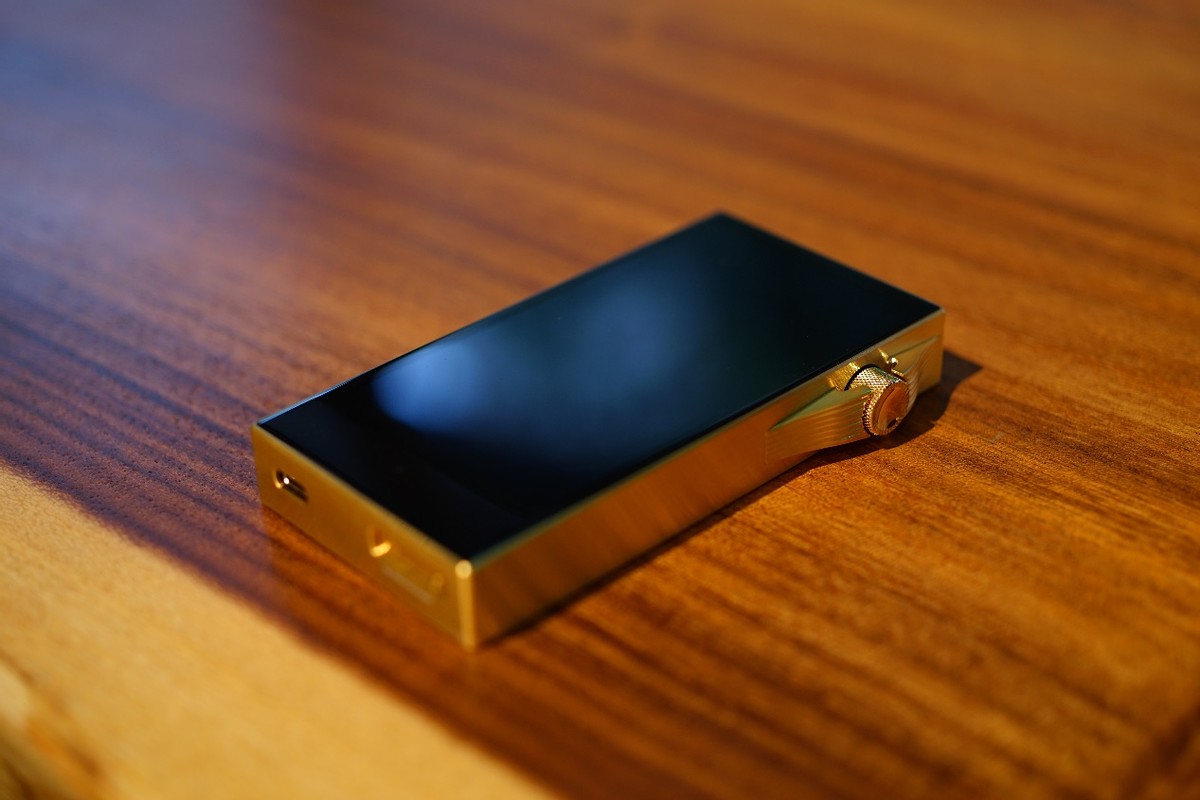 艾利和sa700和索尼黑砖,艾利和sa700对比sp1000有提升吗