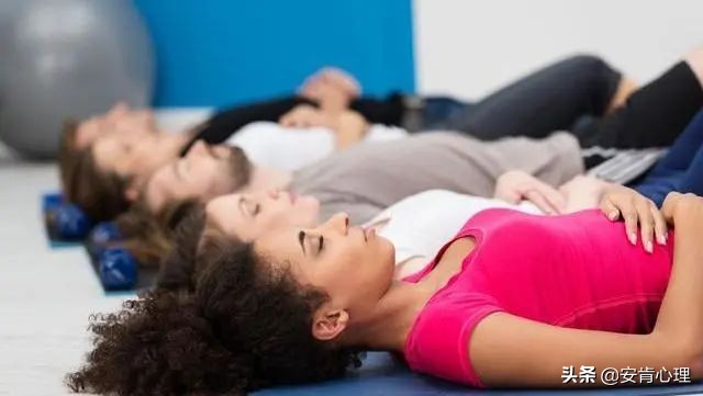 5大技巧来拯救你的社交恐惧症,克服社交恐惧症的训练方法