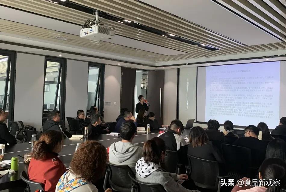 鏌虫灄閰掍笟鎬荤粨澶т細,鏌虫灄閰掍笟闆嗗洟鐝瓙