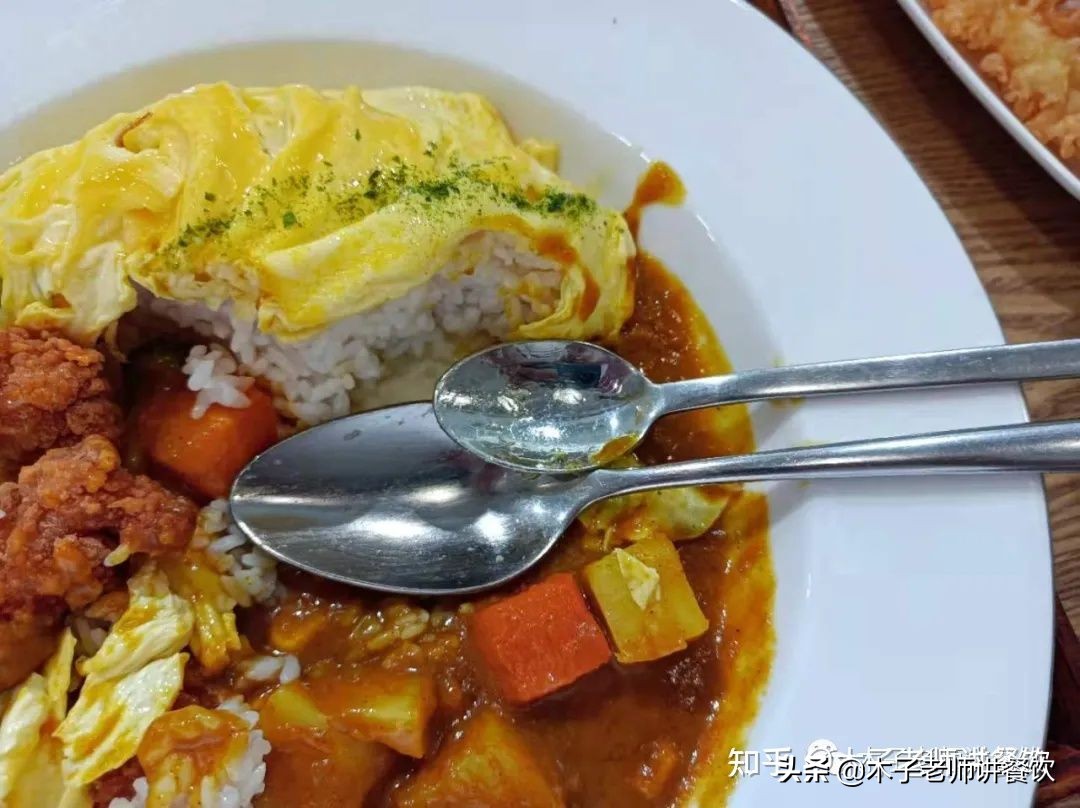 海底捞店里底料价格表,海底捞日料品牌怎么样