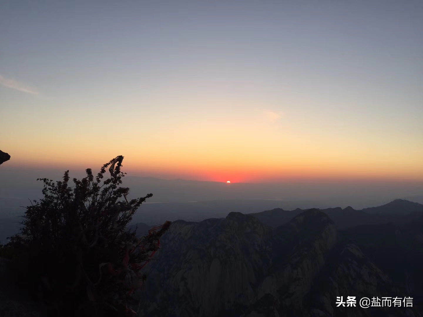 华山西峰索道你敢来吗,华山论剑奉陪到底