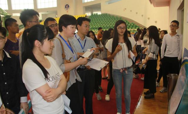 大学不要做的兼职,大学不应该做兼职