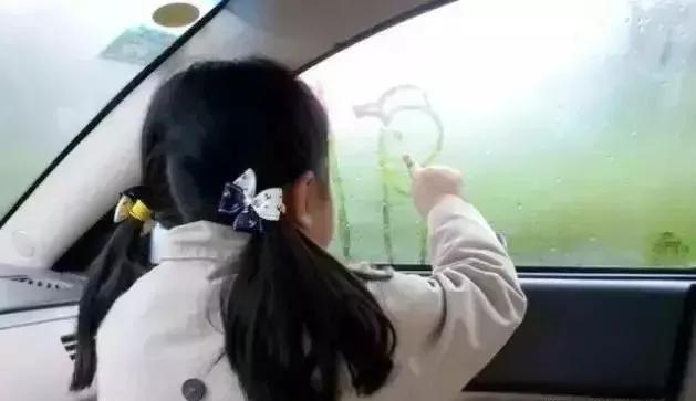 防止门窗结露的最佳方法,门窗玻璃结露是怎么回事