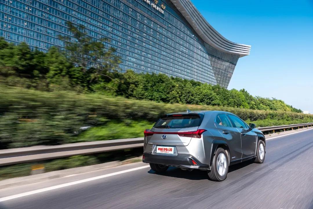 雷克萨斯ux260试驾体验,雷克萨斯ux260h试驾体验