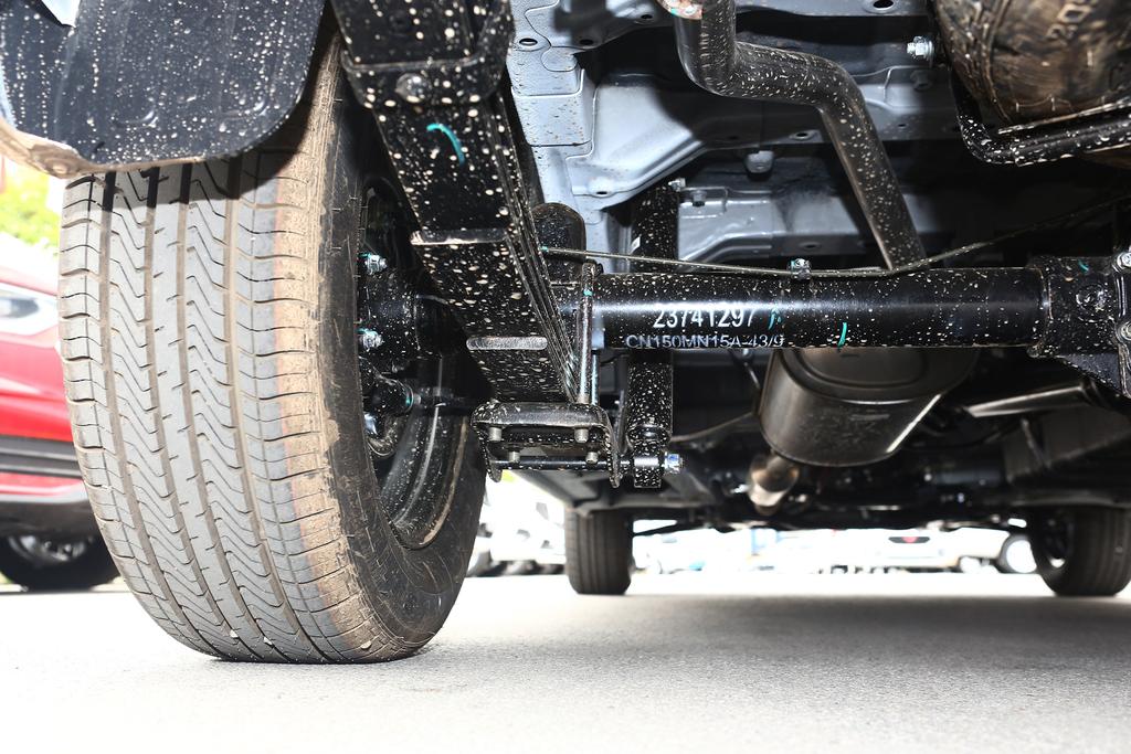 瑞风m3和五菱宏光v哪个好,瑞风m3五菱宏光plus很纠结买哪个