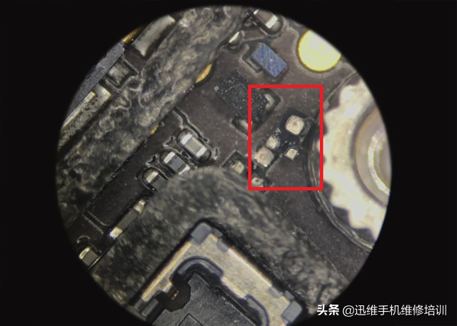 苹果手机充电没反应重启后正常,更换电池苹果手机后充电不正常