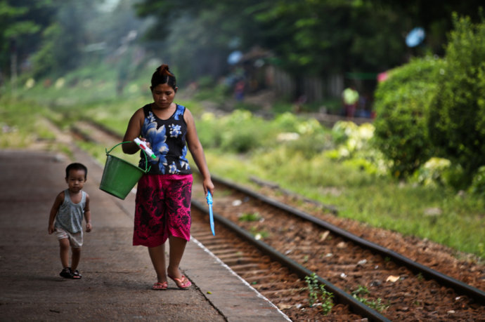 一座美丽的城市缅甸仰光,80年代的缅甸仰光城市