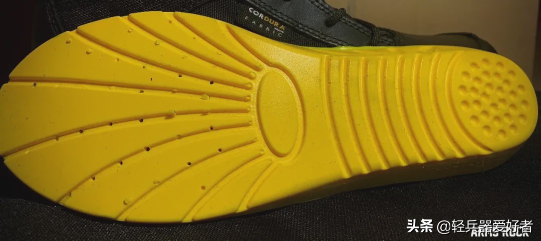 单只仅重364克！夏季战靴之选还得是“中国龙”系列呀