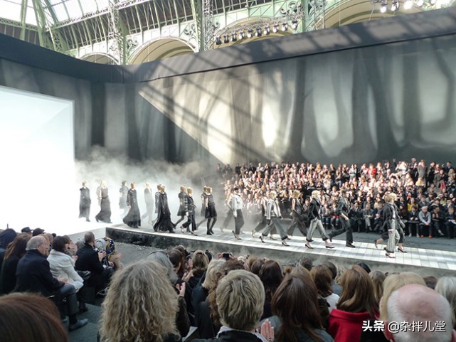 香奈儿停产了专柜还能买到正品吗,香奈儿停产山茶花系列