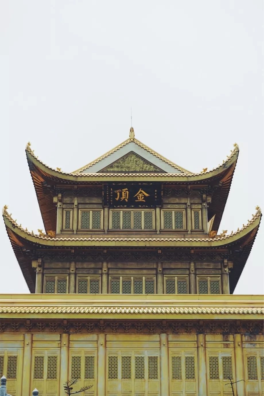 这场中式婚礼让人自豪感爆棚,一场轰动半个城市的传统中式婚礼