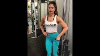 哑铃坐姿推肩龙门架,龙门架哑铃练肩