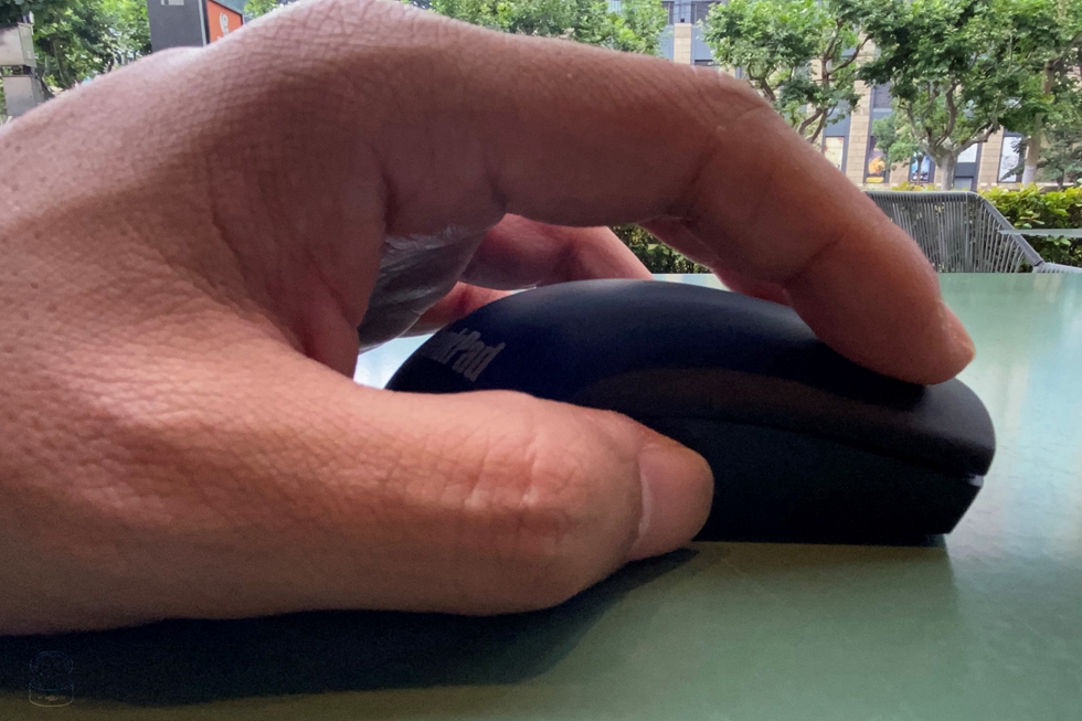 thinkpad鏃犵嚎榧犳爣鏂版鑰佹鍖哄埆,thinkpad灏忛粦榧犳爣棰滆壊