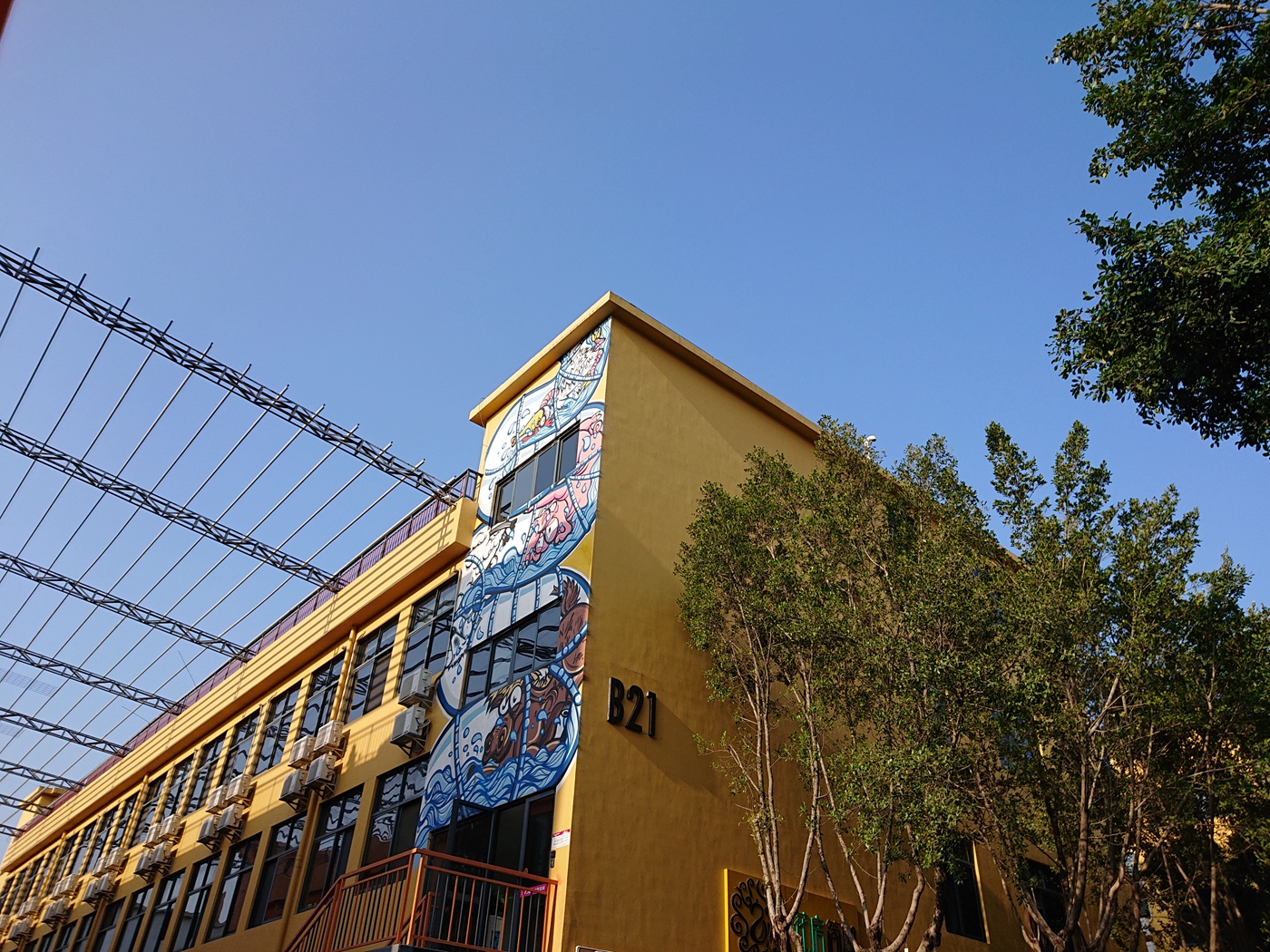 索尼XZ3是很多索尼的“第一次”，也可能是你动心的“第一次”