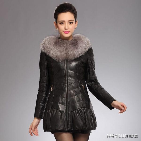 皮衣与羽绒服哪个牌子好,皮衣好看还是羽绒服好看