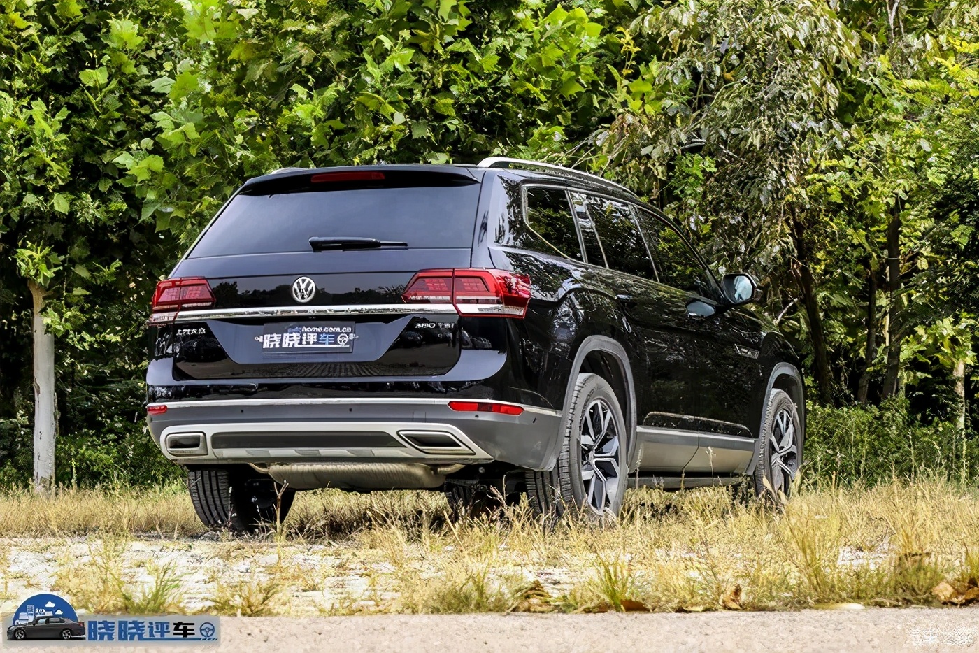 肌肉大块头举汽车,肌肉大块头分享途昂综合用车体验