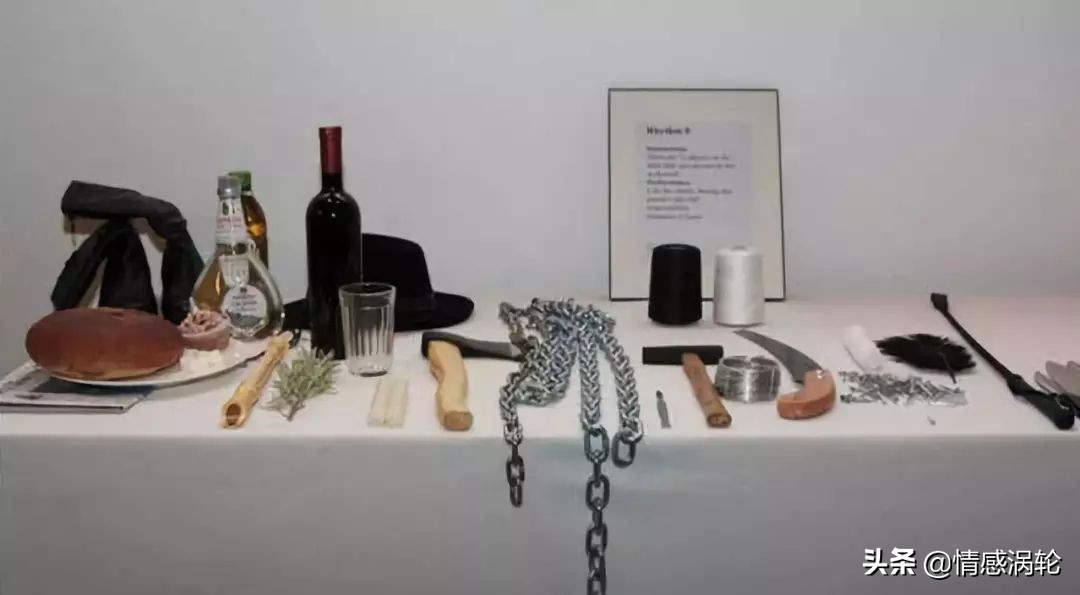 “男友当我的面出轨”千万别试探人性，它会让你失望——涡轮美文