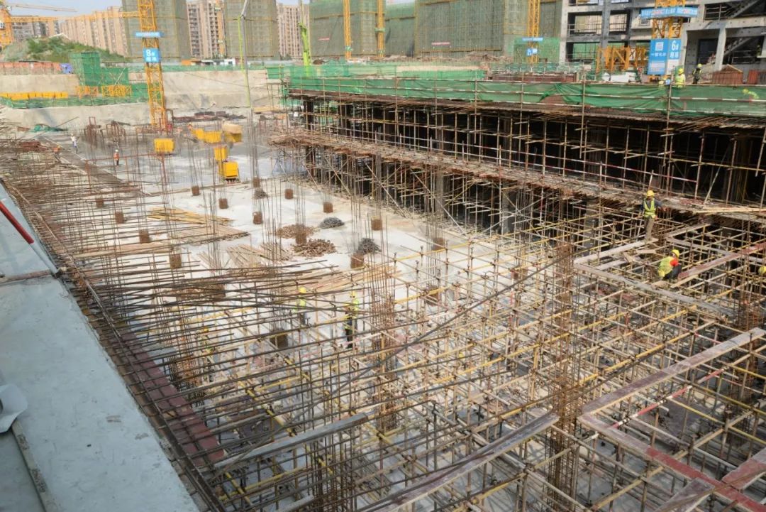 成都新津金融街金悦府,金融街金悦府武汉工地