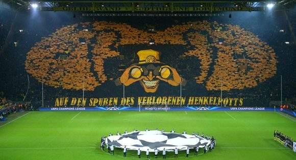 威斯特法伦南看台多恐怖,欧洲魔鬼主场tifo