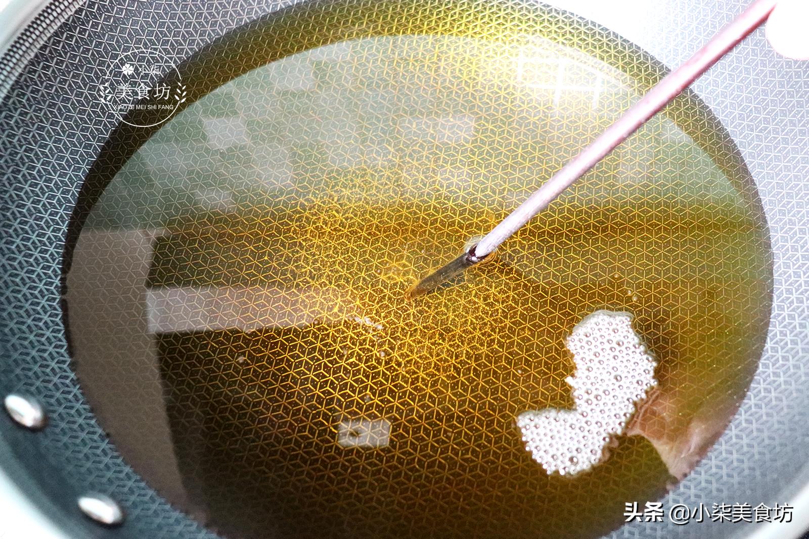 盐碱矾油条需要饧面多长时间,油条做法蓬松酥脆不用醒面一晚上