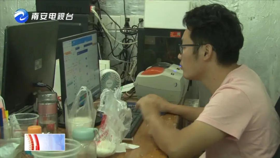 90后小伙的“斗鱼”梦:泰国斗鱼从南安“游”到全国各地!