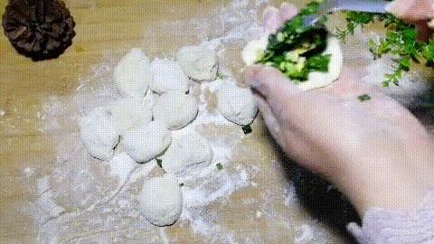 水煎包顶部不太熟怎么办,水煎包底子怎么不黄