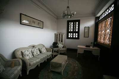 陆小曼花销靠徐志摩个人吗,陆小曼每月收入多少钱