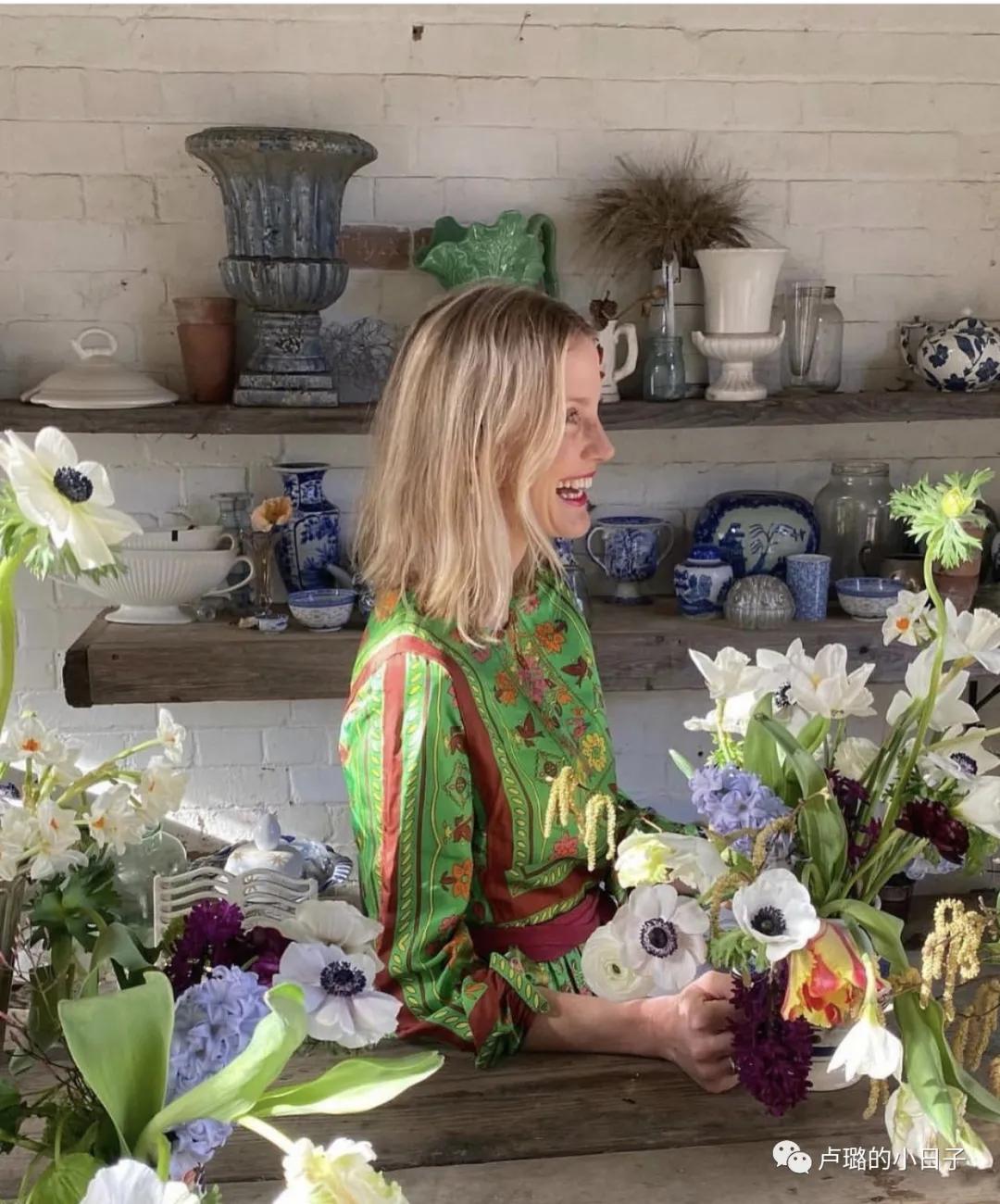 被秦海璐穿过的那些牌子，简直就是中年姐姐穿搭的模版