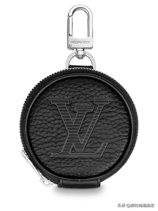 新男款lv包单肩斜挎包带按扣,lv2023早春男装包刺绣