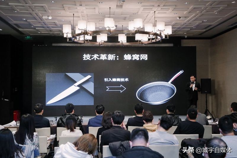 德国康巴赫跟炊大皇哪个好,德国康巴赫和raz哪个好