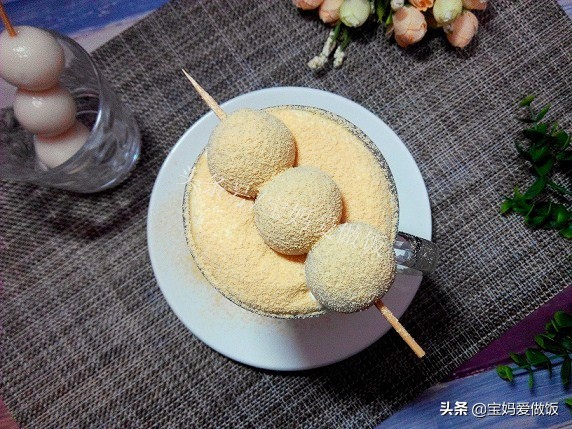 怎么用一杯元气满满乳茶做奶茶,手把手教你做奶茶之红豆椰果奶茶