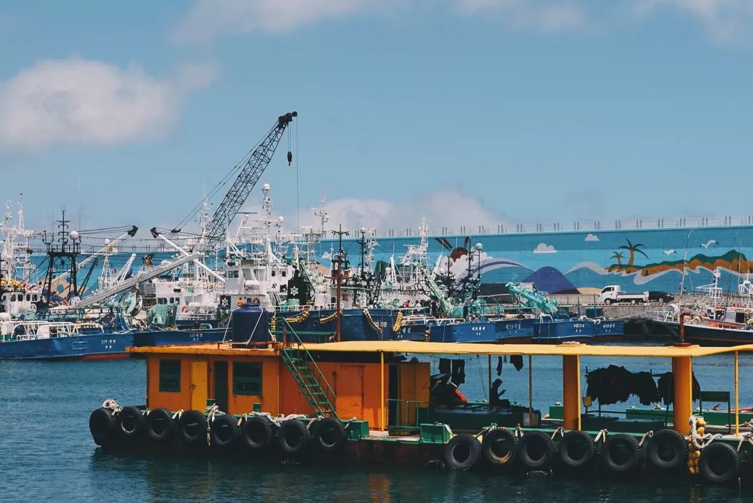 去济州岛吃海鲜贵吗,去韩国吃炸鸡多少钱